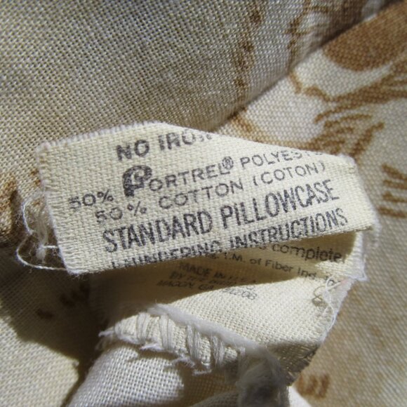 Vintage Bibb Lion Head Standard Pillowcase - Picture 5 of 5